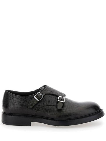 Black Monks Shoes With Double Buckle In Hammered Leather Man - DOUCAL'S - BALAAN 1