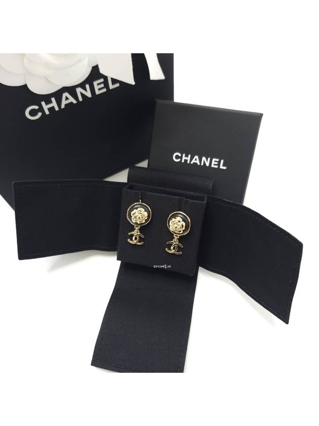 CC Logo Camellia Earrings Gold - CHANEL - BALAAN 2