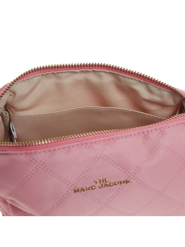 Beauty Triangle Pouch M0016520 699 - MARC JACOBS - BALAAN 11