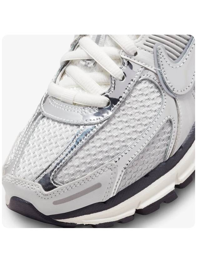 Zoom Vomero 5 Sneakers Photon Dust and Metallic Silver - NIKE - BALAAN 8