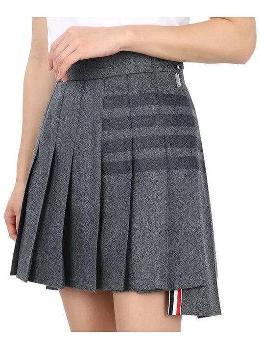 Wool 4 Bar Striped Flannel Pleated Skirt Grey - THOM BROWNE - BALAAN 2