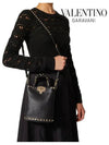 Rockstud Tote Bag Black - VALENTINO - BALAAN 10