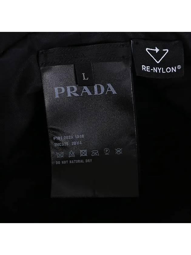 Triangle Logo Nylon Bucket Hat Black - PRADA - BALAAN 7