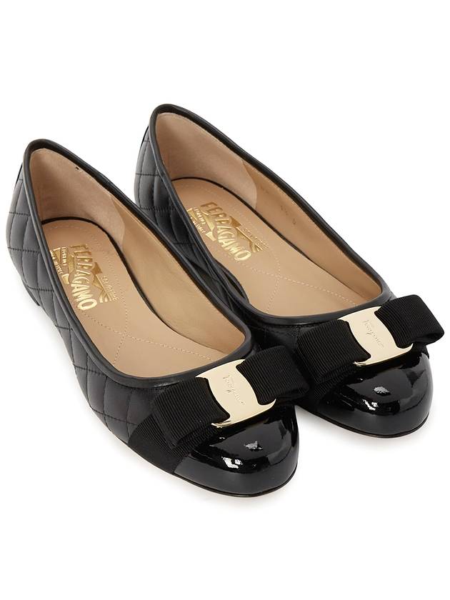 Ferragamo VARINAQ NERO 0672100 D Women s Flat Shoes - SALVATORE FERRAGAMO - BALAAN 3