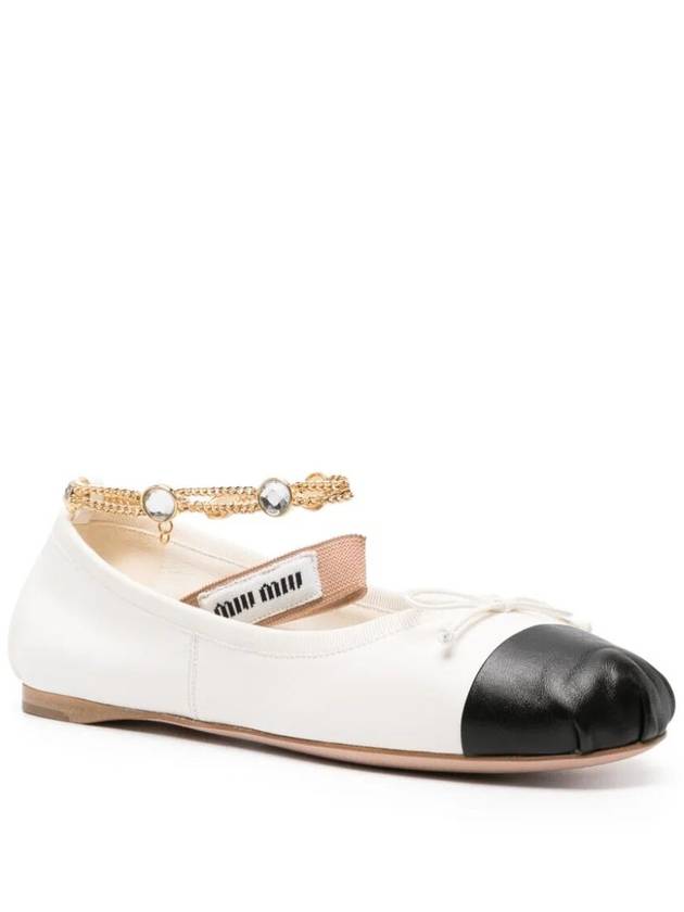 24 ss Leather Flat Shoes WITH Jewel Strap 5F083EF005327F0A72 B0650994113 - MIU MIU - BALAAN 4