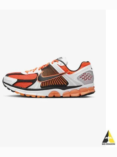 Zoom Vomero 5 M Total Orange Black White Metallic Platinum Hyper Crimson FB9149 800 - NIKE - BALAAN 1