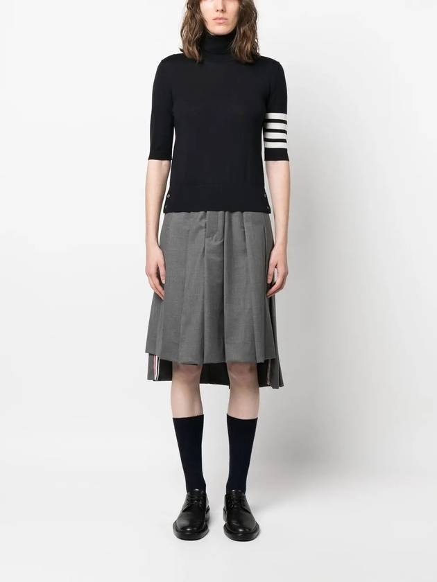 Fine Merino 4 Bar Relaxed Short Sleeve Turtleneck Navy - THOM BROWNE - BALAAN 3