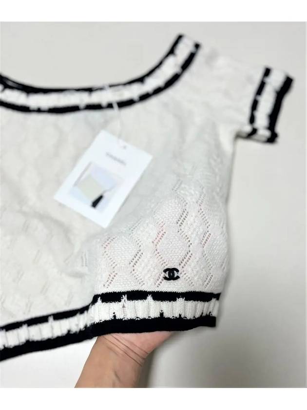 Off shoulder crop top short sleeve knit P72089 - CHANEL - BALAAN 3