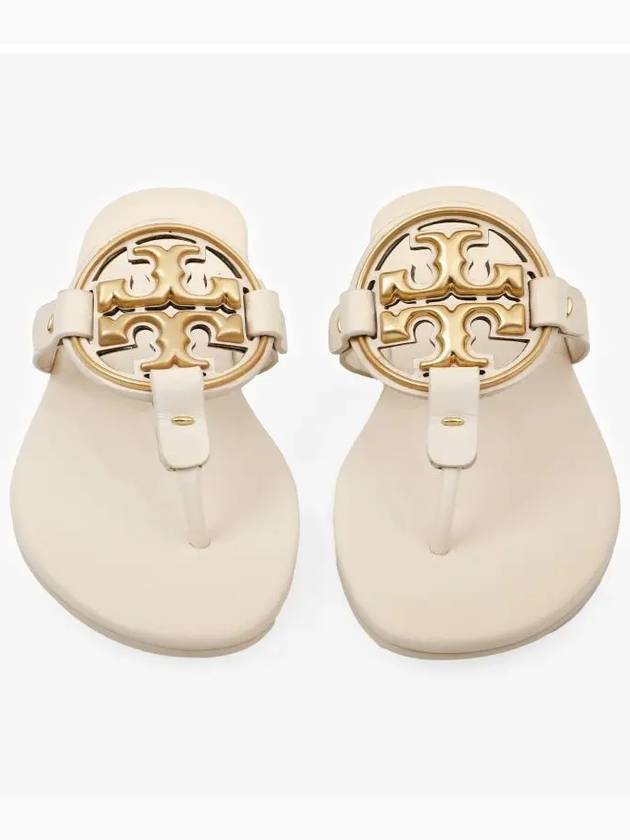 Women's Metal Miller Soft Flip Flops White - TORY BURCH - BALAAN 4