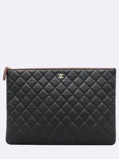 A82552 Black Caviar Classic Large CC Gold Logo Clutch - CHANEL - BALAAN 2