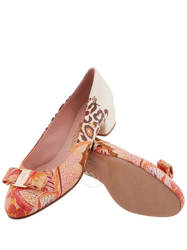 Salvatore Ferragamo Ladies Batik Print Vara Bow Pump Shoe Size 6.5 - SALVATORE FERRAGAMO - BALAAN 2