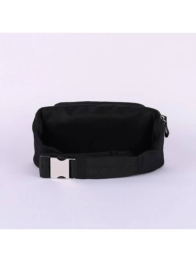 Testo Triangle Logo Nylon Belt Bag Black - PRADA - BALAAN 3