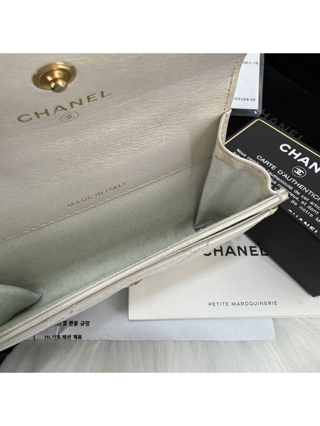 19 Logo Flap Card Wallet Metal White - CHANEL - BALAAN 10