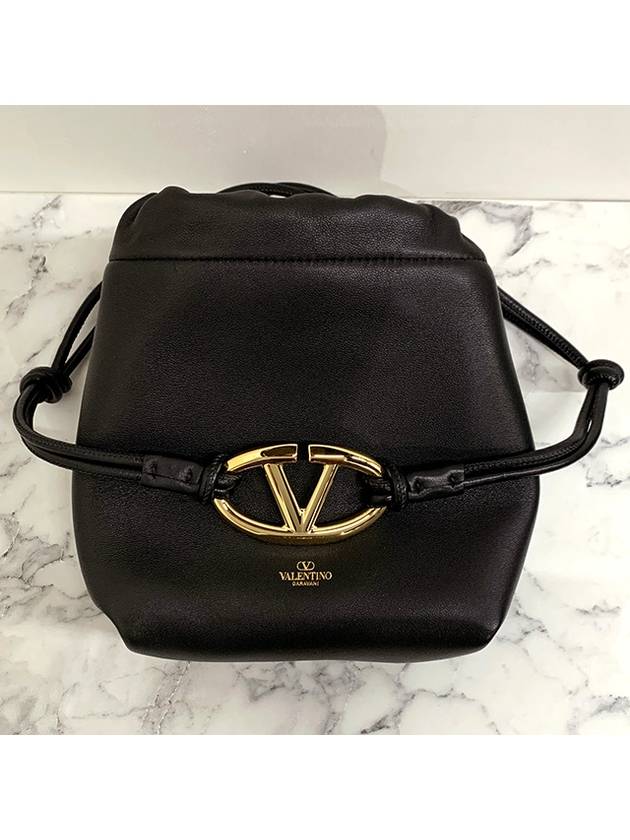 V Logo Pouf Nappa Leather Small Bucket Bag Black - VALENTINO - BALAAN 8