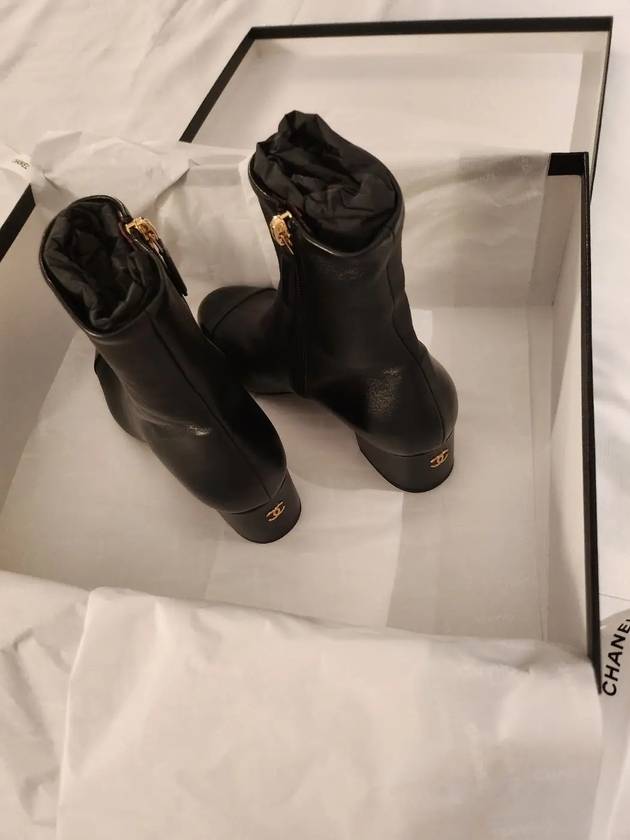 Patent Lambskin Middle Boots Black - CHANEL - BALAAN 7