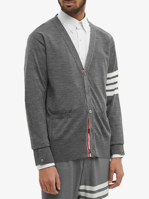 Men's Sustainable Classic Diagonal Wool Cardigan Medium Grey - THOM BROWNE - BALAAN 3