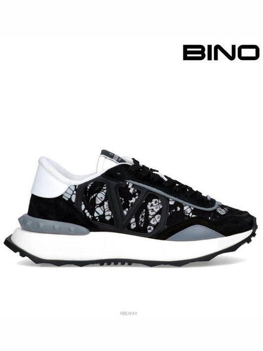 V Logo Signature Lace Runner Low Top Sneakers Black - VALENTINO - BALAAN 2