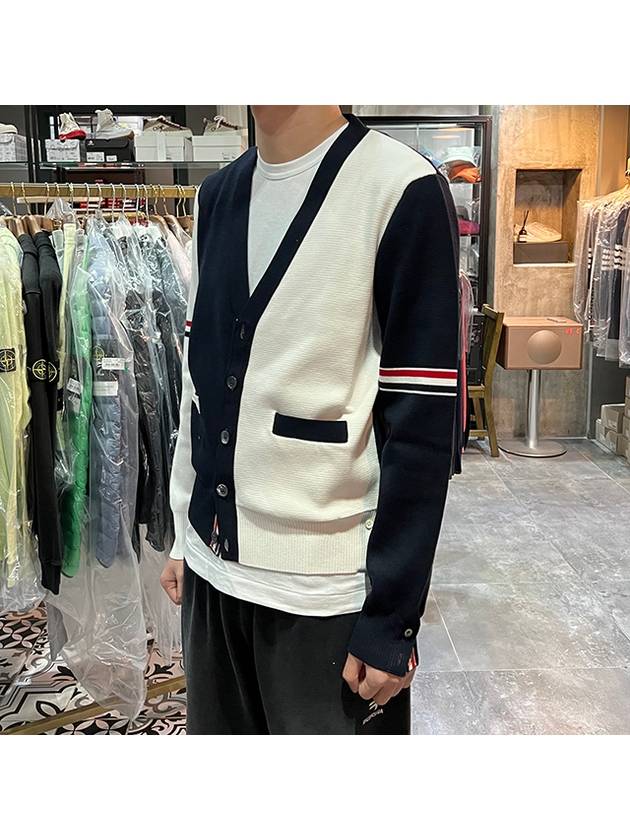 Funmix Cotton ArmBand V-Neck Cardigan White Navy - THOM BROWNE - BALAAN 4