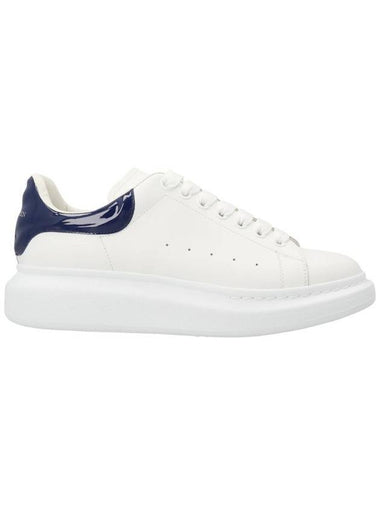 Glossy Tab Oversole Low Top Sneakers Navy White - ALEXANDER MCQUEEN - BALAAN 1