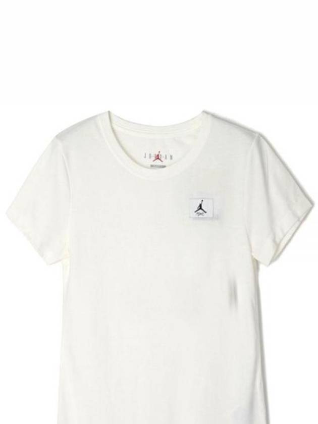 Logo Patch Slim Fit Short Sleeve T-shirt White - NIKE - BALAAN 2