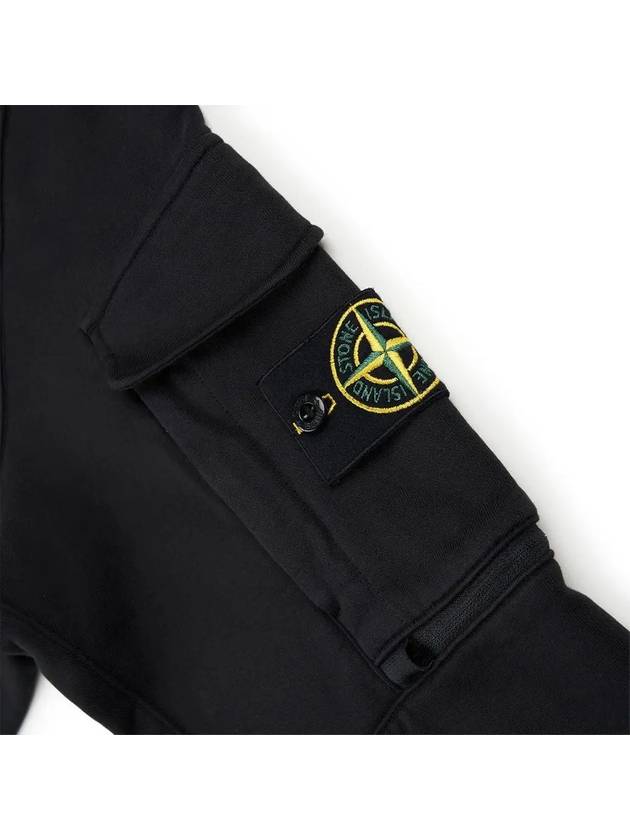 Waffen Patch Zipper Pocket Sweatshirt Black - STONE ISLAND - BALAAN 5