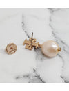 Kira Pearl Drop Earrings Champange Rose Gold - TORY BURCH - BALAAN 9