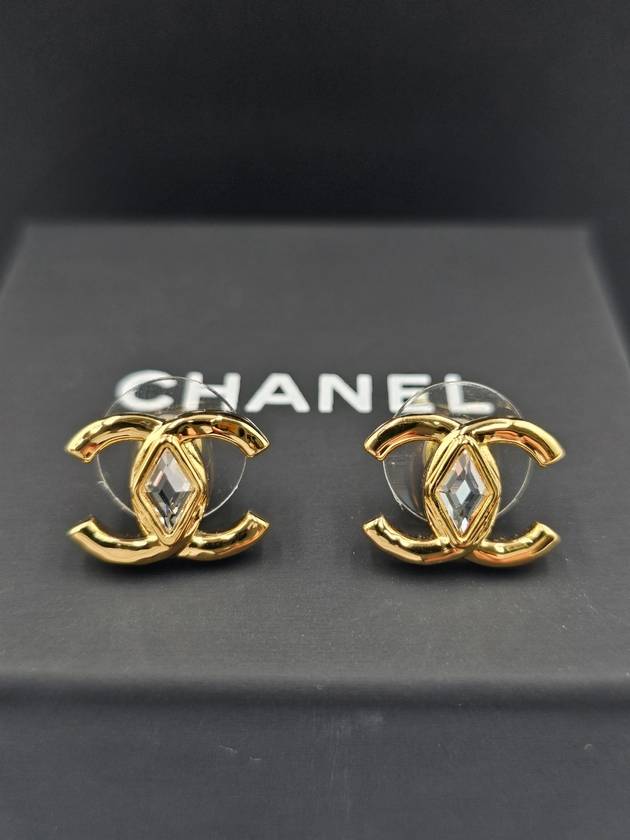 CC logo crystal earrings gold - CHANEL - BALAAN 5