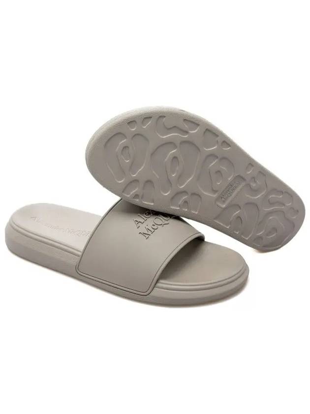 Logo Embossed Rubber Slippers Grey - ALEXANDER MCQUEEN - BALAAN 4