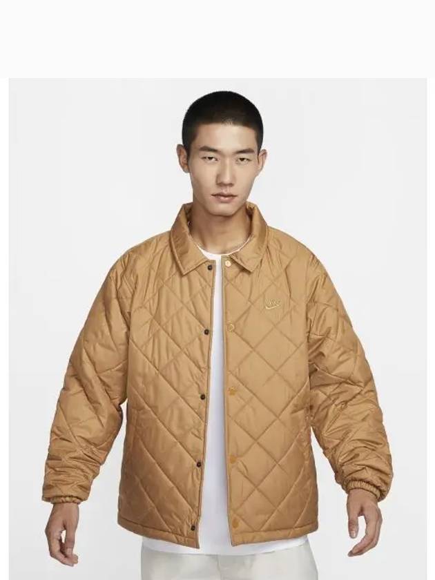 Club Therma Fit Quilted Jacket Flax - NIKE - BALAAN 1