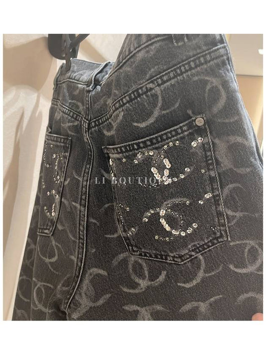 23 CC Logo Print Jeans Black Jeans P75557 - CHANEL - BALAAN 2