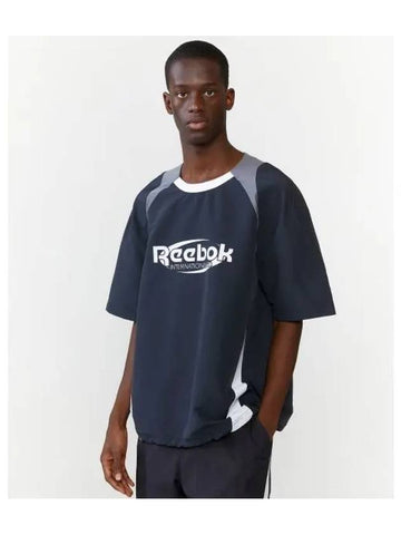 Essential Circle Short Sleeve Fiste Black - REEBOK - BALAAN 1