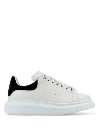 Oversized Low-Top Sneakers Black White - ALEXANDER MCQUEEN - BALAAN 1