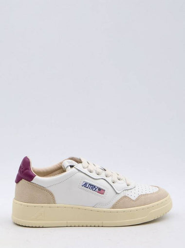 Medalist leather low top sneakers white fuchsia - AUTRY - BALAAN 1