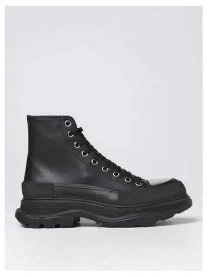 Tread Slick Round-Toe Ankle Boots Black - ALEXANDER MCQUEEN - BALAAN 2