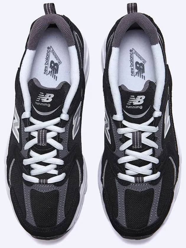 530 Classic Low Top Sneakers Black - NEW BALANCE - BALAAN 5