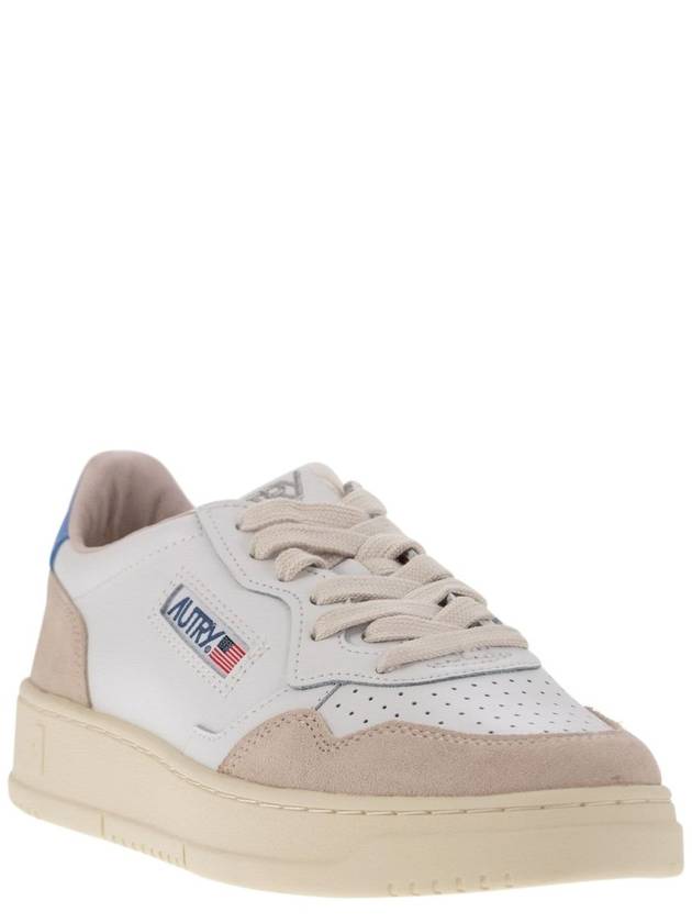 Medalist Blue Tab Suede Low Top Sneakers White Beige - AUTRY - BALAAN 3