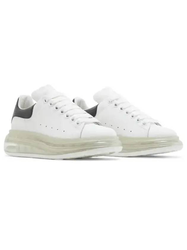 Oversized Clear Sole Low Top Sneakers Black White - ALEXANDER MCQUEEN - BALAAN 5