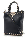 Rockstud Tote Bag Black - VALENTINO - BALAAN 3