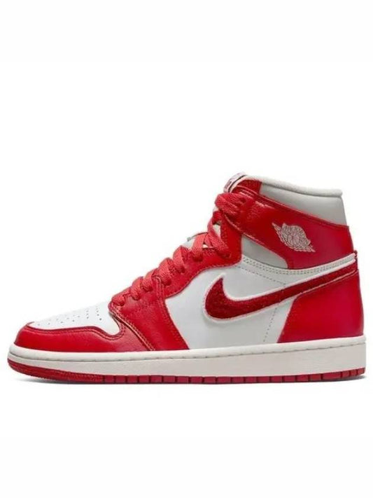 Women's Jordan 1 Retro High OG High Top Sneakers Varsity Red - NIKE - BALAAN 2