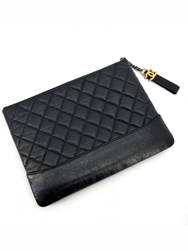 Gabriel Clutch New Medium - CHANEL - BALAAN 5