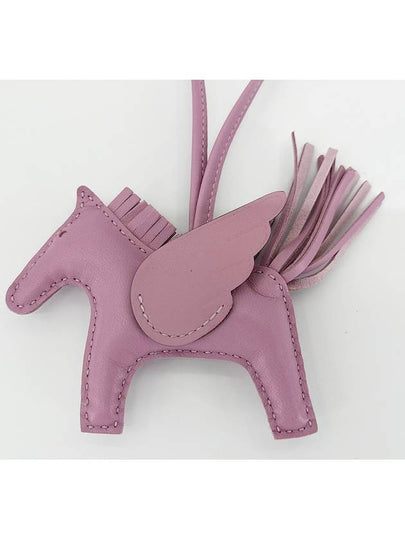 Rodeo Pegasus PM Charm Milo Swift Key Holder Pink - HERMES - BALAAN 2