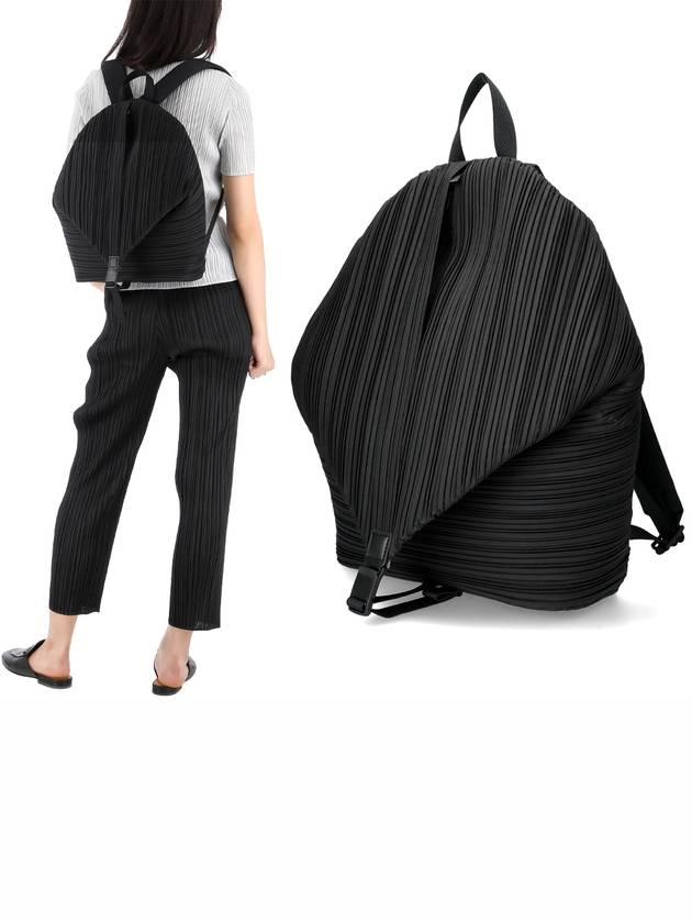 Pleated Backpack Black - ISSEY MIYAKE - BALAAN 2