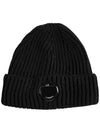 Lens Wappen Extra Fine Merino Wool Beanie Black - CP COMPANY - 1