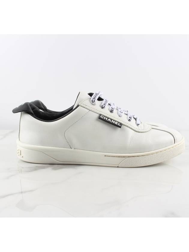 sneakers - CHANEL - BALAAN 5