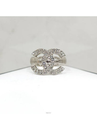 Lux You CC logo crystal ring No 11 in Korea - CHANEL - BALAAN 1