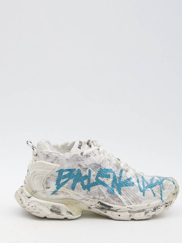 Runner Graffiti Low Top Sneakers White - BALENCIAGA - BALAAN 2