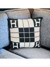 Avalon Cushion Black 3HA1400 - HERMES - BALAAN 6