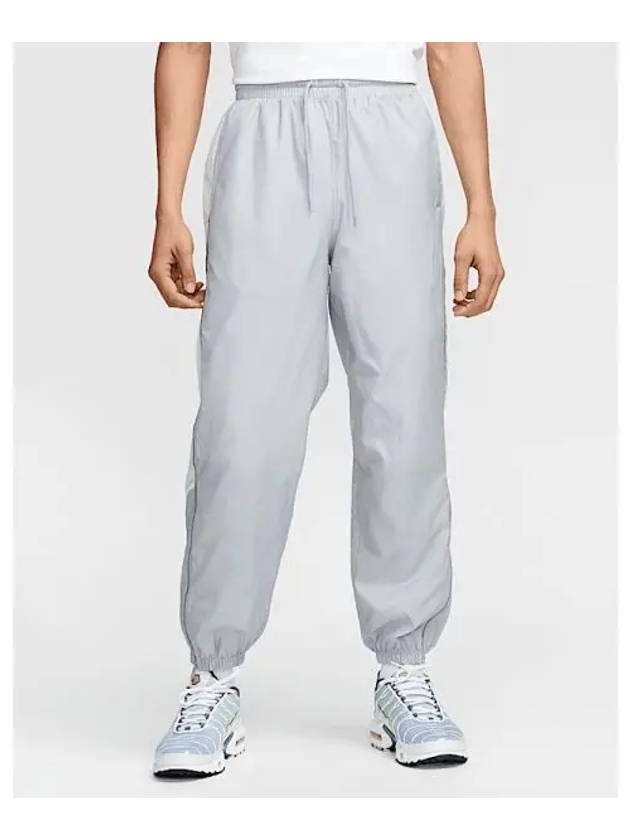 Club Woven Jogger Track Pants Light Smoke Grey - NIKE - BALAAN 1