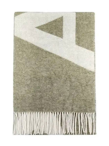 Logo jacquard fringe wool scarf muffler 39821732 270426 1100587 - A.P.C. - BALAAN 1