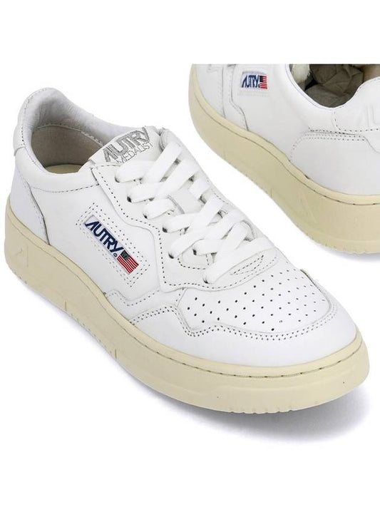 Medalist Goatskin Low Top Sneakers White - AUTRY - BALAAN 2